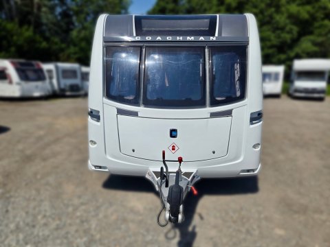 Coachman Pastiche 460 3