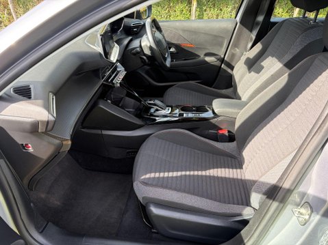 Peugeot e-208 50kWh Active Auto 5dr 22