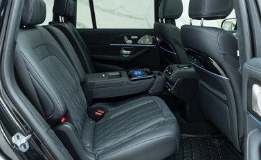 Mercedes-Benz GLS 63 Night Edition Executive 18