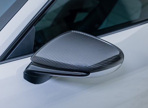 Porsche 911 Turbo S 40