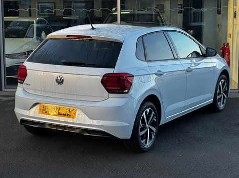 Volkswagen Polo BEATS TSI 31