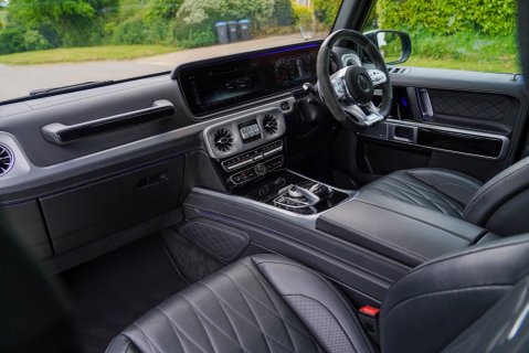 Mercedes-Benz G Class G63 AMG 8