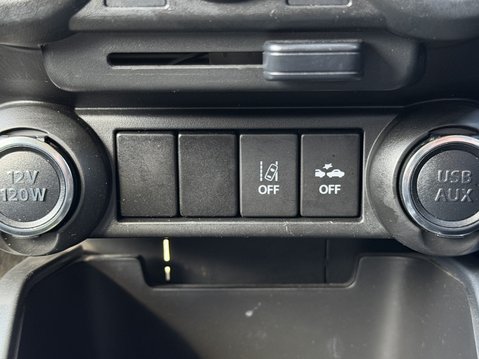 Suzuki Ignis 1.2 Dualjet 12V Hybrid SZ-T 5dr 28