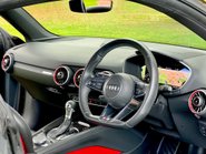 Audi TT 2.0 TFSI S Tronic quattro Euro 6 (s/s) 3dr 5