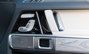 Mercedes-Benz G Series AMG Line 22
