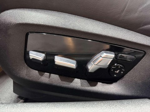 BMW M5 4.4 V8 Saloon 4dr Petrol Steptronic xDrive Euro 6 (s/s) (600 ps) 47