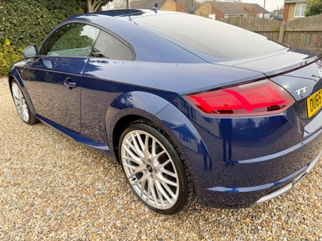 Audi TT 2.0 TDI ultra S line Euro 6 (s/s) 3dr 10