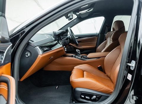 BMW M5 Competition 17