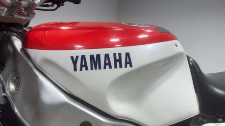 Yamaha FZR 1989 RUNNING PROJECT BIKE CLASSIC SPORTS BIKE NAKED 1000CC 19