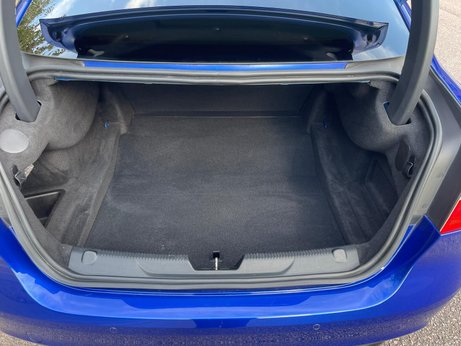 Jaguar XE 2.0i R-Sport Saloon 4dr Petrol Auto Euro 6 (s/s) (200 ps) 47