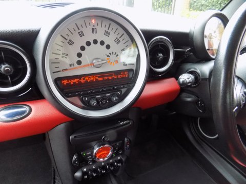 Mini Hatch COOPER 44