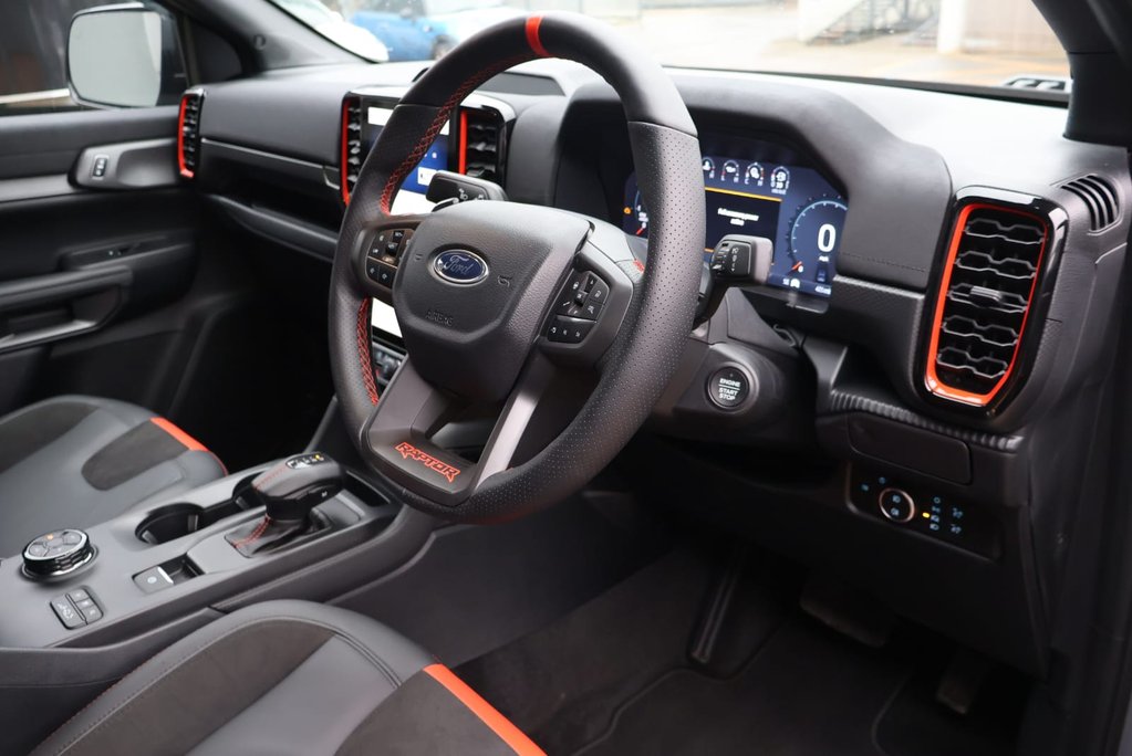 Ford Ranger 2025 BRAND NEW 3.0 V6 RAPTOR OVER 9K SEEKER STYLING ADDED LOOKS STUNNING 26