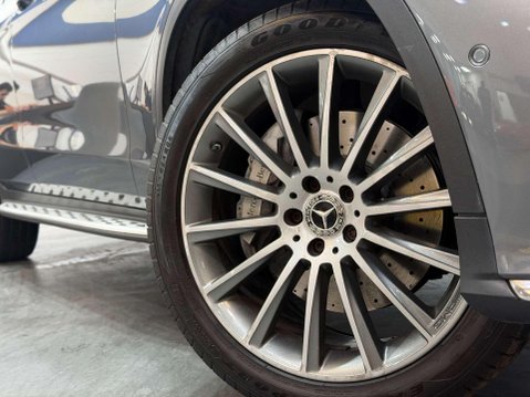 Mercedes-Benz GLC 2.1 GLC220d AMG Line (Premium) SUV 5dr Diesel G-Tronic 4MATIC Euro 6 (s/s) 38