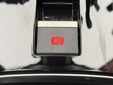 Vauxhall Mokka 100kW Elite Nav Premium 50kWh 5dr Auto 26