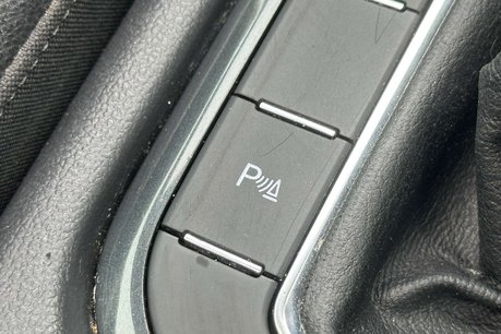 Volkswagen Tiguan 2.0 TDI R-Line SUV 5dr Diesel Manual Euro 6 (s/s) (150 ps) 45