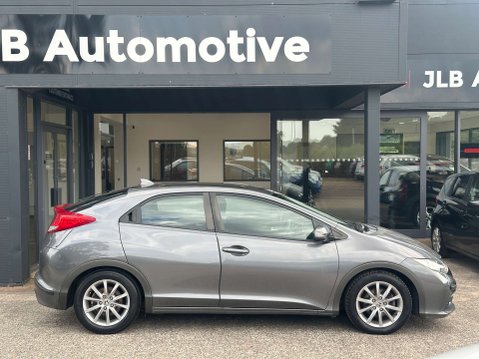Honda Civic 1.3 Civic i-VTec SE 5dr 4