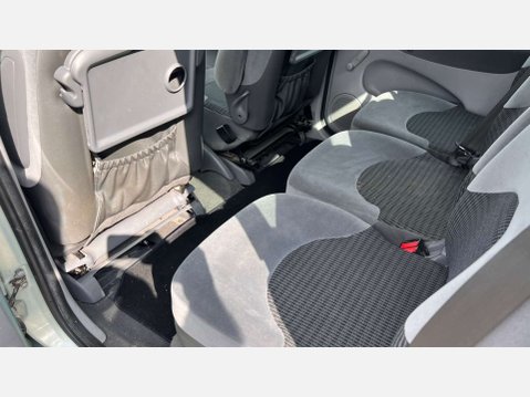 Citroen Xsara Picasso 1.8i 16V Desire MPV 5dr Petrol Manual (184 g/km, 117 bhp) 7