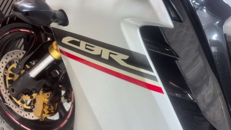 Honda CBR 2014 35K LONG MOT 600CC SPORTS BIKE SERVICED WARRANTY 49