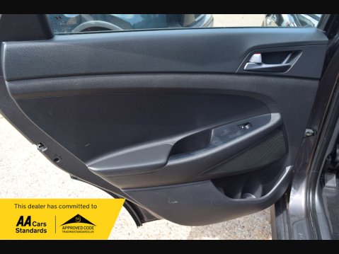 Hyundai TUCSON 1.6 Tucson S Blue Drive 2WD GDi 5dr 32