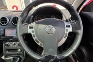 Nissan Qashqai 360 CAMERA..GLASS ROOF..SAT NAV..BLUETOOTH..10 SERVICES..STUNNING EXAMPLE 25