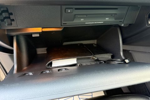 Volkswagen Tiguan R-LINE TDI BMT 4MOTION DSG -RARE LEATHER -DYNAUDIO -TOWBAR -APPLE CARPLAY  67