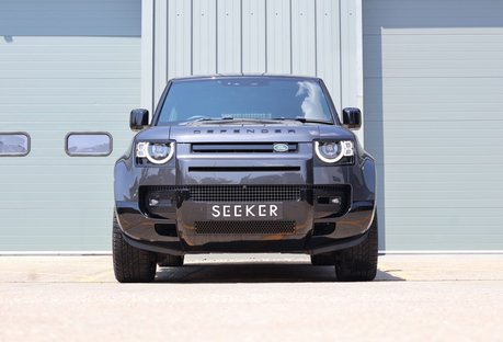 Land Rover Defender 110 2023 D300 HARD TOP X-DYNAMIC 