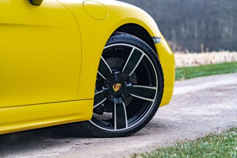 Porsche 718 Cayman GTS 6