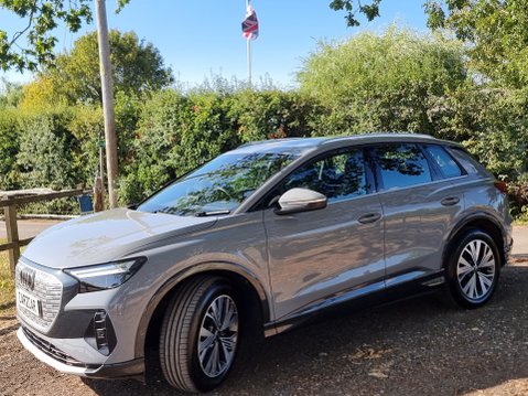 Audi Q4 SPORT 7