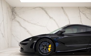 McLaren 720S Performance 23