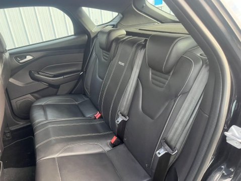 Ford Focus 2.0T EcoBoost ST-3 Euro 6 (s/s) 5dr 41
