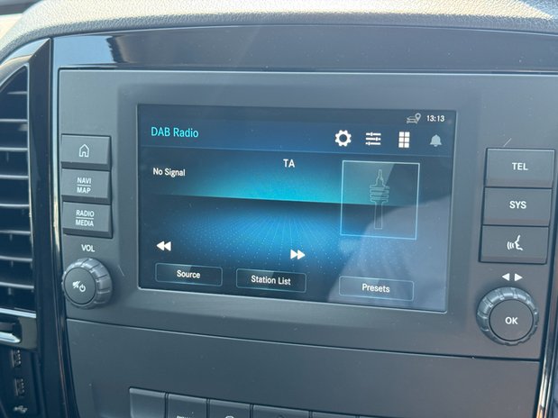 Mercedes-Benz Vito Crew Cab AUTO LWB L2H1 Sport 119 Camera Nav Sensors EURO 6 31