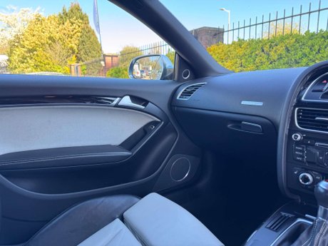 Audi S5 3.0 S5 V6T Black Edition TFSI Quattro Semi-Auto 4WD 2dr 36