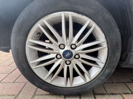Ford Focus 1.0 Focus Zetec Edition Auto 5dr 29