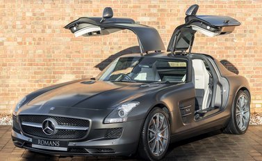 Mercedes-Benz SLS AMG 7
