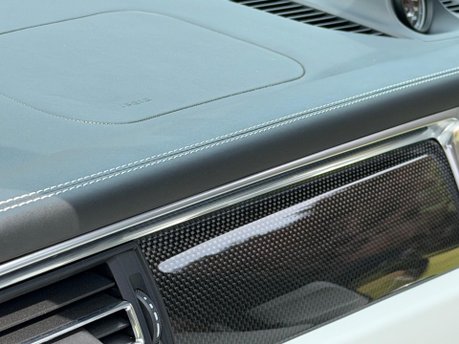 Porsche Macan S PDK 35
