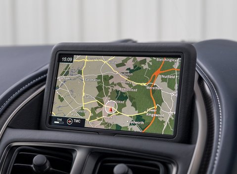 Aston Martin DBS Superleggera 18