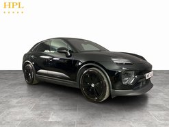 Porsche Macan 100kWh 4 SUV 5dr Electric Auto 4WD (408 ps) 1 Owner - Sensors - Bluetooth