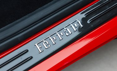 Ferrari F8 Tributo 26