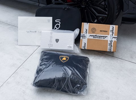 Lamborghini Urus SE 49