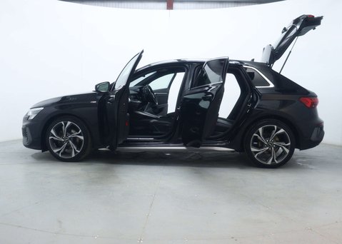 Audi A3 1.0 A3 Sportback 30 TFSI MHEV S Line Semi-Auto 5dr 56