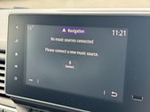 Renault Trafic LWB L2H1 Low Roof LL30 Extra Air Con Alloys Nav Sensors 35