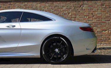 Mercedes-Benz S Class S63 Coupe 4