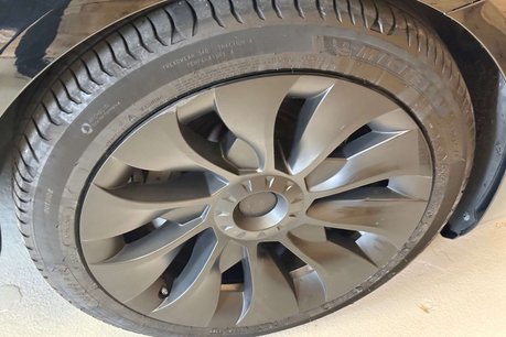 Tesla Model 3 (Dual Motor) Long Range Saloon 4dr Electric Auto 4WDE (346 ps) 79