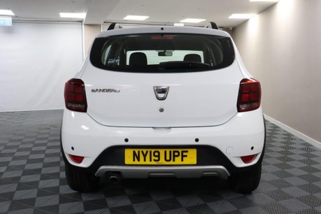 Dacia Sandero Stepway COMFORT TCE 8