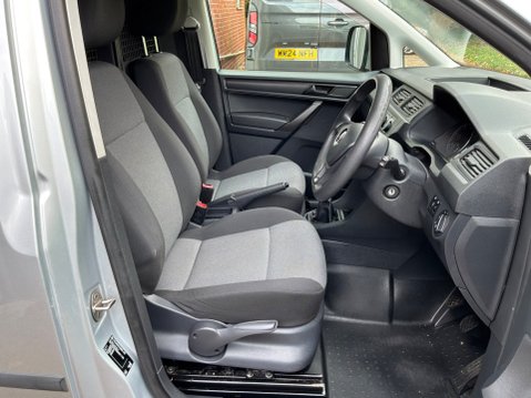 Volkswagen Caddy 2.0 TDI C20 BlueMotion Tech Trendline Panel Van Diesel Manual SWB Euro 6 11