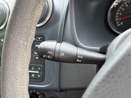 Dacia Sandero 1.1 Sandero Ambiance 5dr 21