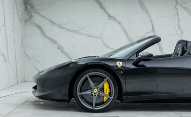 Ferrari 458 SPIDER 44