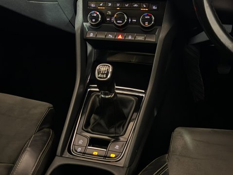 Skoda Karoq SE L TDI SCR 15