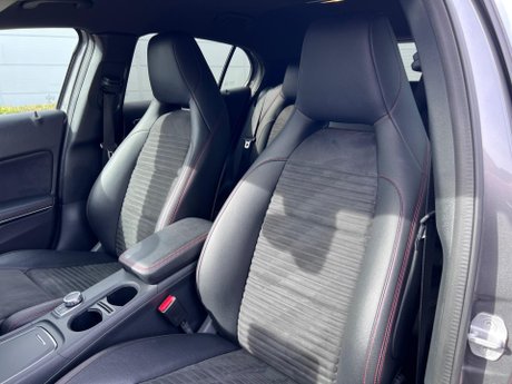 Mercedes-Benz GLA 2.1 GLA220d AMG Line 7G-DCT 4MATIC Euro 6 (s/s) 5dr 36