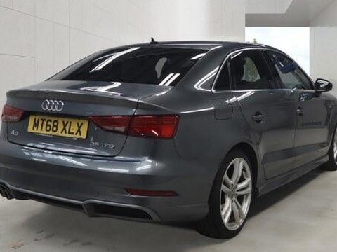 Audi A3 1.5 TFSI CoD 35 S line S Tronic Euro 6 (s/s) 4dr 4